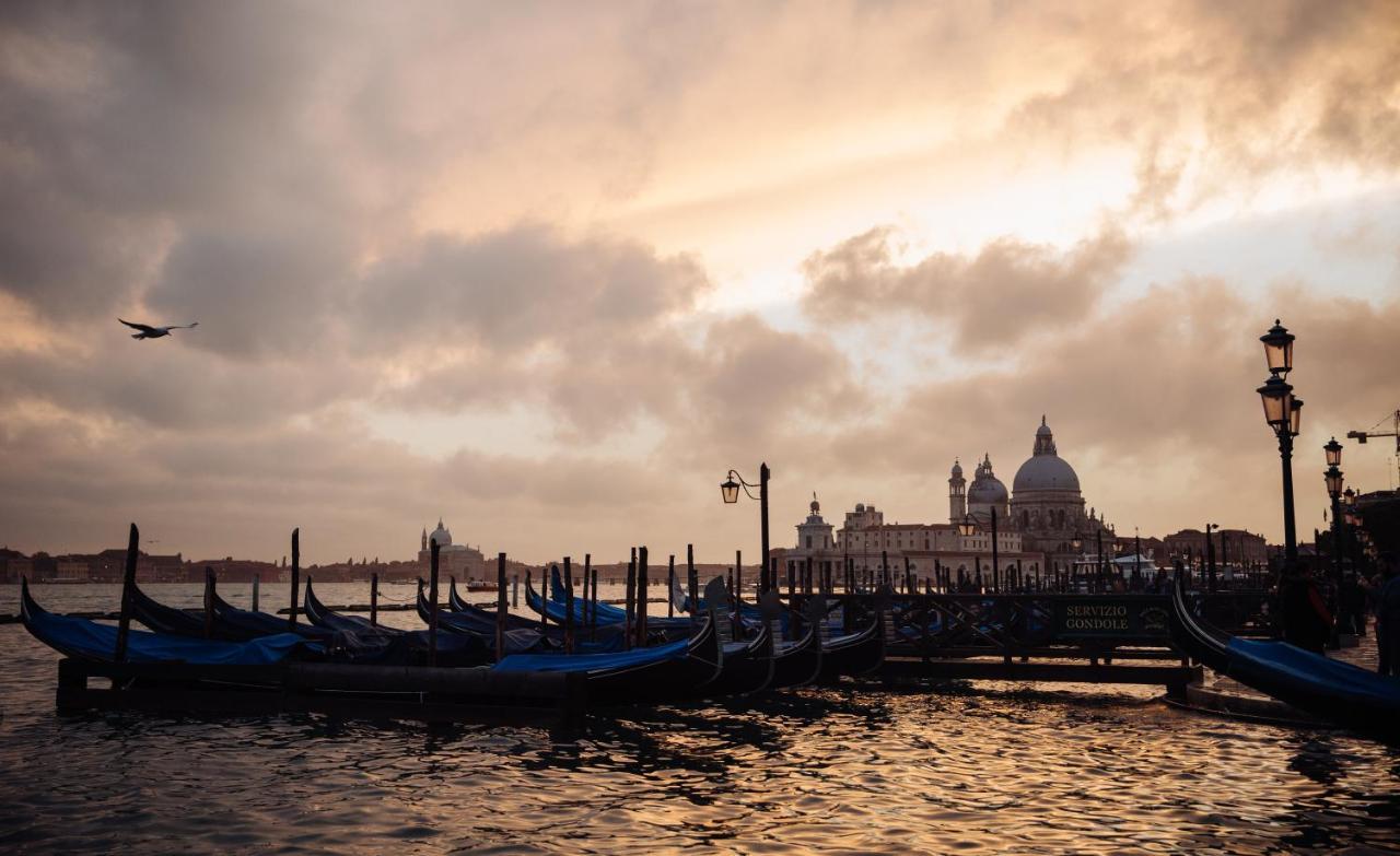 Riva Del Vin Boutique Hotel Venedig Eksteriør billede